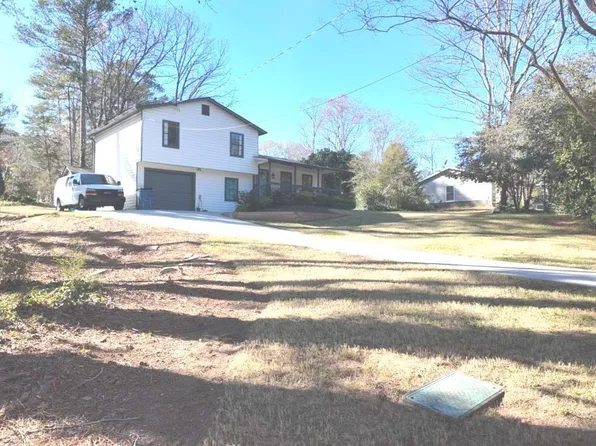 56 Dempsey Dr, Lawrenceville, GA 30044