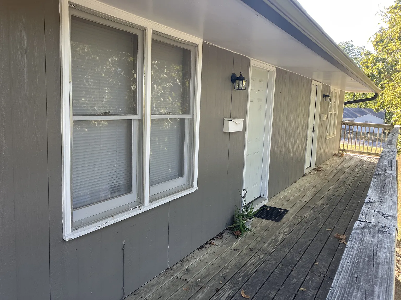 Lease Only: 414 North Mulberry Street - D — Photo 1