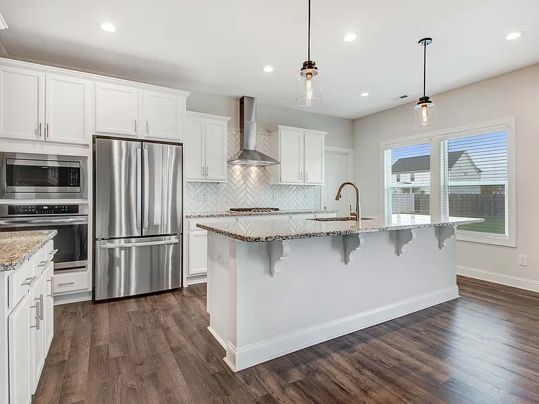 105 Salmon Ln — Photo 8
