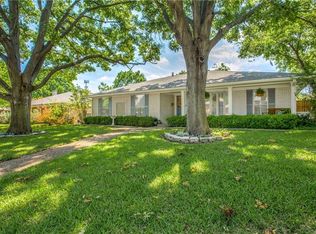 9815 Edgecove Dr, Dallas, TX 75238