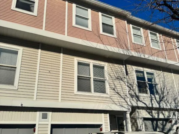 11 Livingston Manor #11, Dobbs Ferry, NY 10522