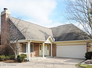 329 Rivershire Ct, Lincolnshire, IL 60069