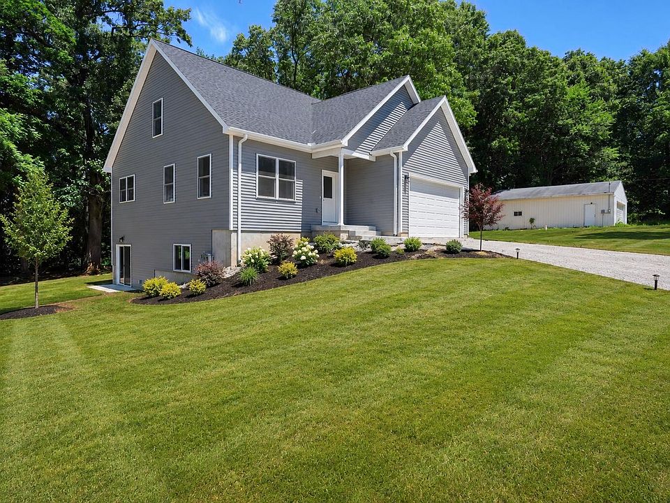 1st image of 1823 N Sutton Rd