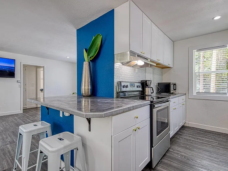 1612 W Boise Ave — Photo 3