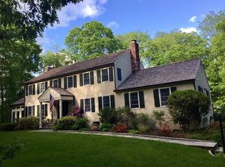 269 Spring Water Ln, New Canaan, CT 06840