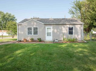 2118 W 68th St, Davenport, IA 52806