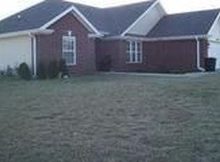1204 E Ken Leach Ct, Siloam Springs, AR 72761