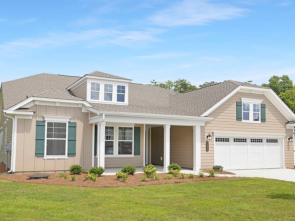 Maple II Model Front Exterior