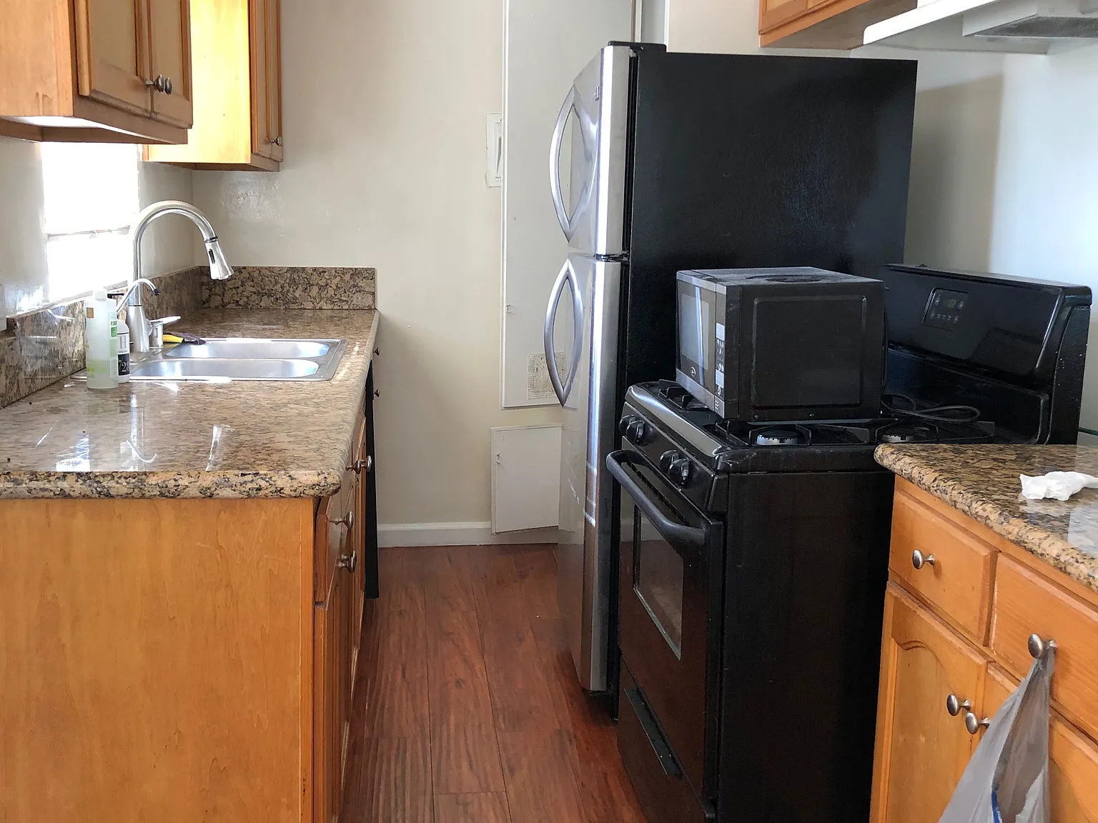 1 bed, 600 sqft, $1,800 — Photo 4