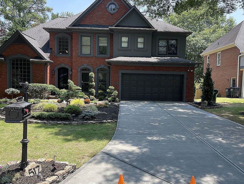 1st image of 517 Milledge Gate Dr SE