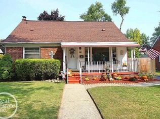 124 Clair St, Mount Clemens, MI