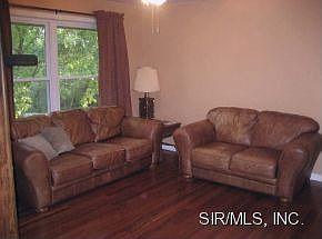 4th image of 14 Belmont Pl