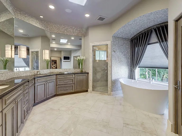 5610 Lynbrook Dr — Photo 30