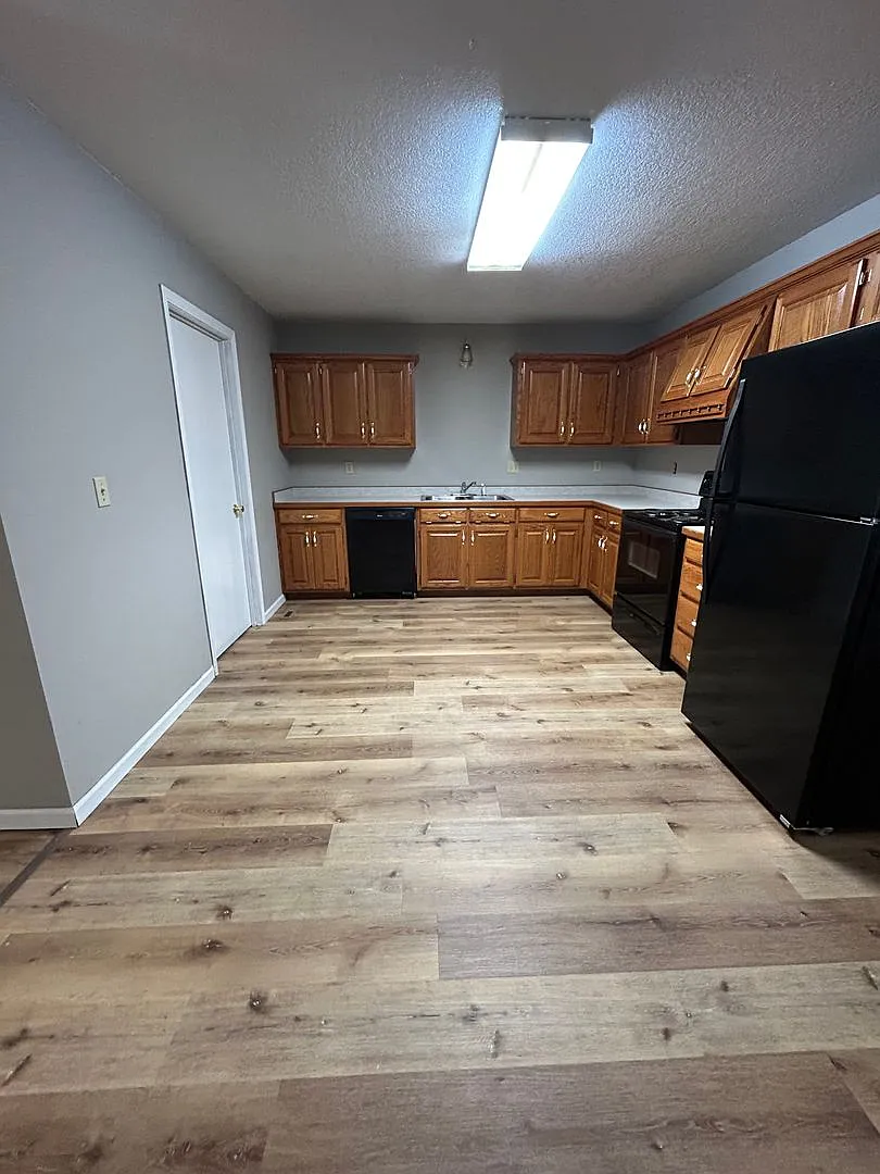 510 E Park Duplex A & B — Photo 3