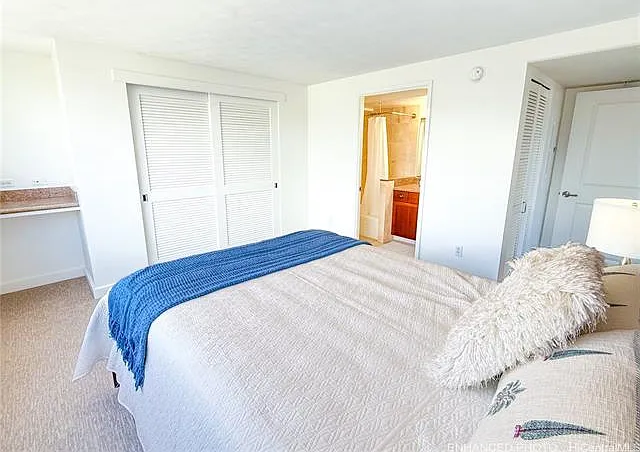 343 Hobron Ln #3401 — Photo 8