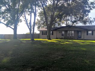 15313 Boulder Rd, Carlyle, IL 62231