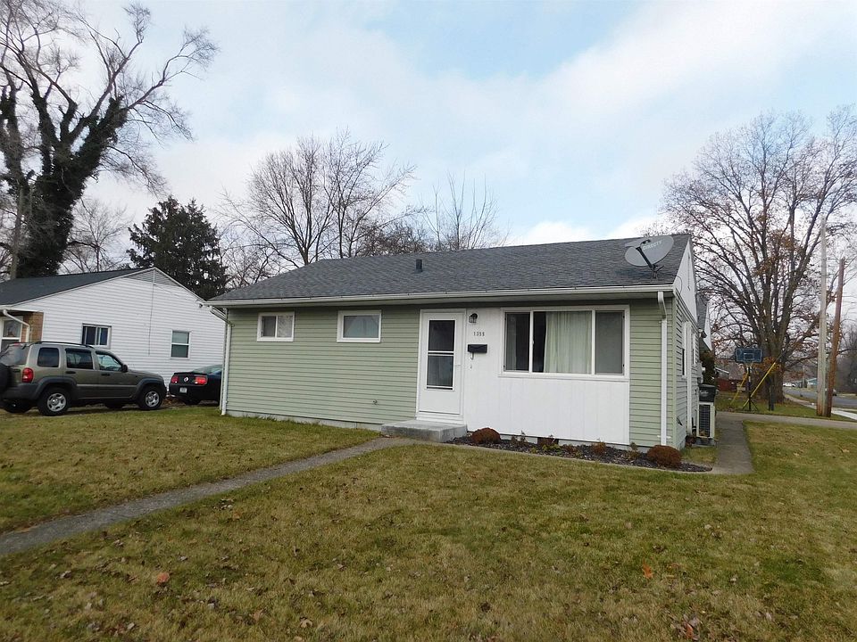 1st image of 1359 Sorin St