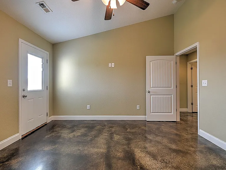 53 Sutter Pl — Photo 8