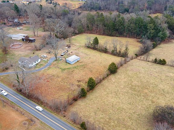2nd image of 4662 Morganton Rd #2
