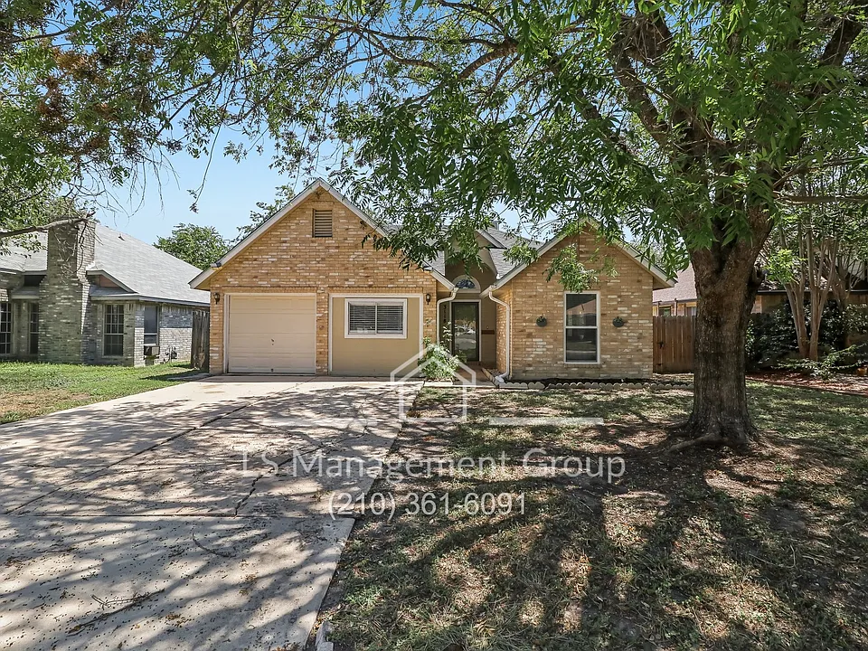 3118 Bear Springs Dr