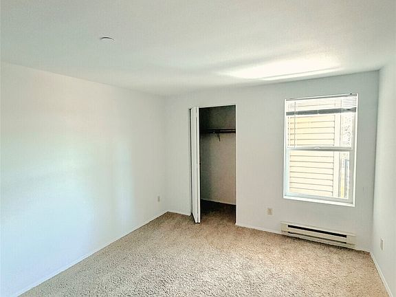 4th image of 3022 SW Bradford Street #210