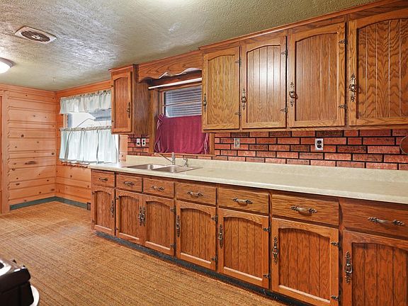 3rd image of 2844 Cozy Acres ROAD