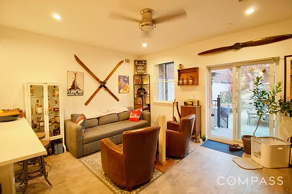 Rented by Compass | media 33