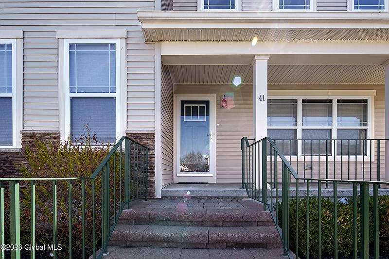 2nd image of 41 Nantucket Street