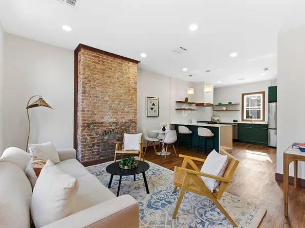 53 Jewett Avenue image 1 of 17