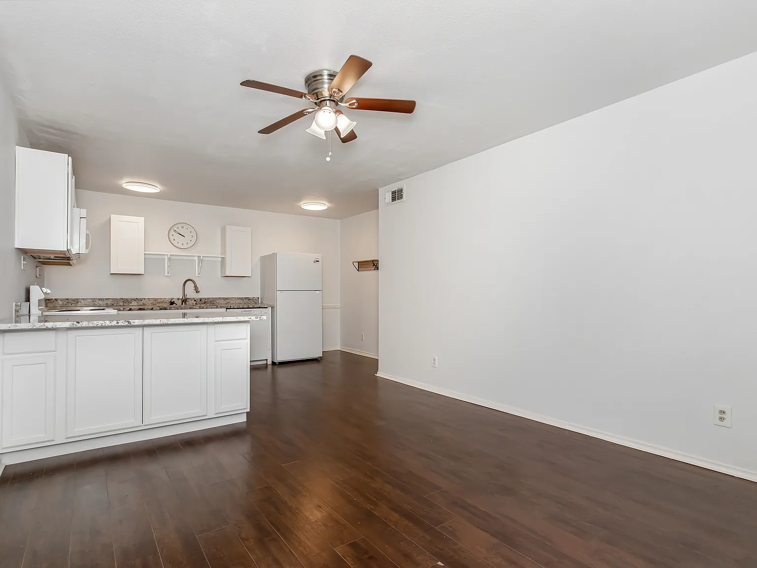 1 bed, 525 sqft, $1,050 — Photo 4