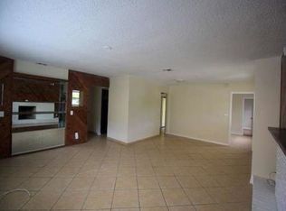 3413 E Shore Rd, Miramar, FL 33023