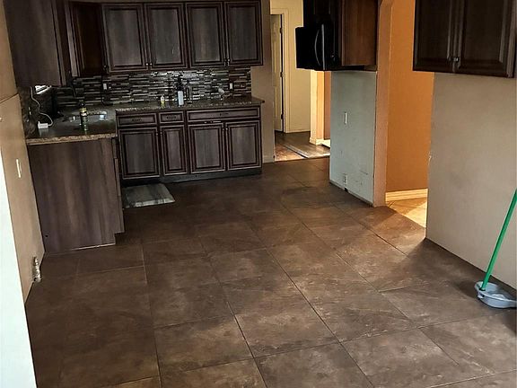5th image of 3716 Rogene St