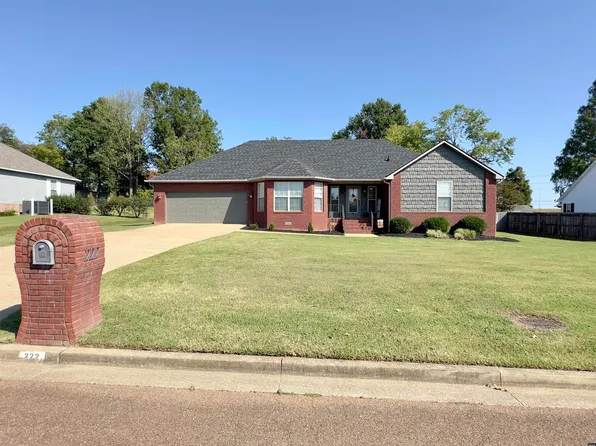 222 Hayes St, Union City, TN 38261