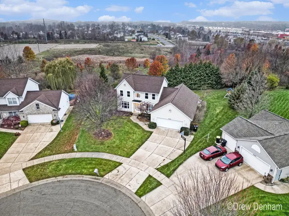2108 Hartman Ct SE, Caledonia, MI 49316