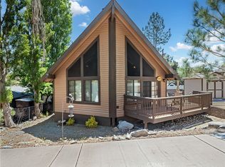 5429 Zurich Dr, Wrightwood, CA 92397