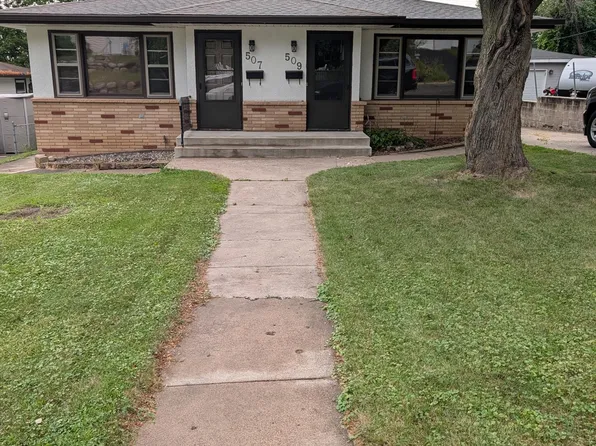 507 10th Ave S, South Saint Paul, MN 55075