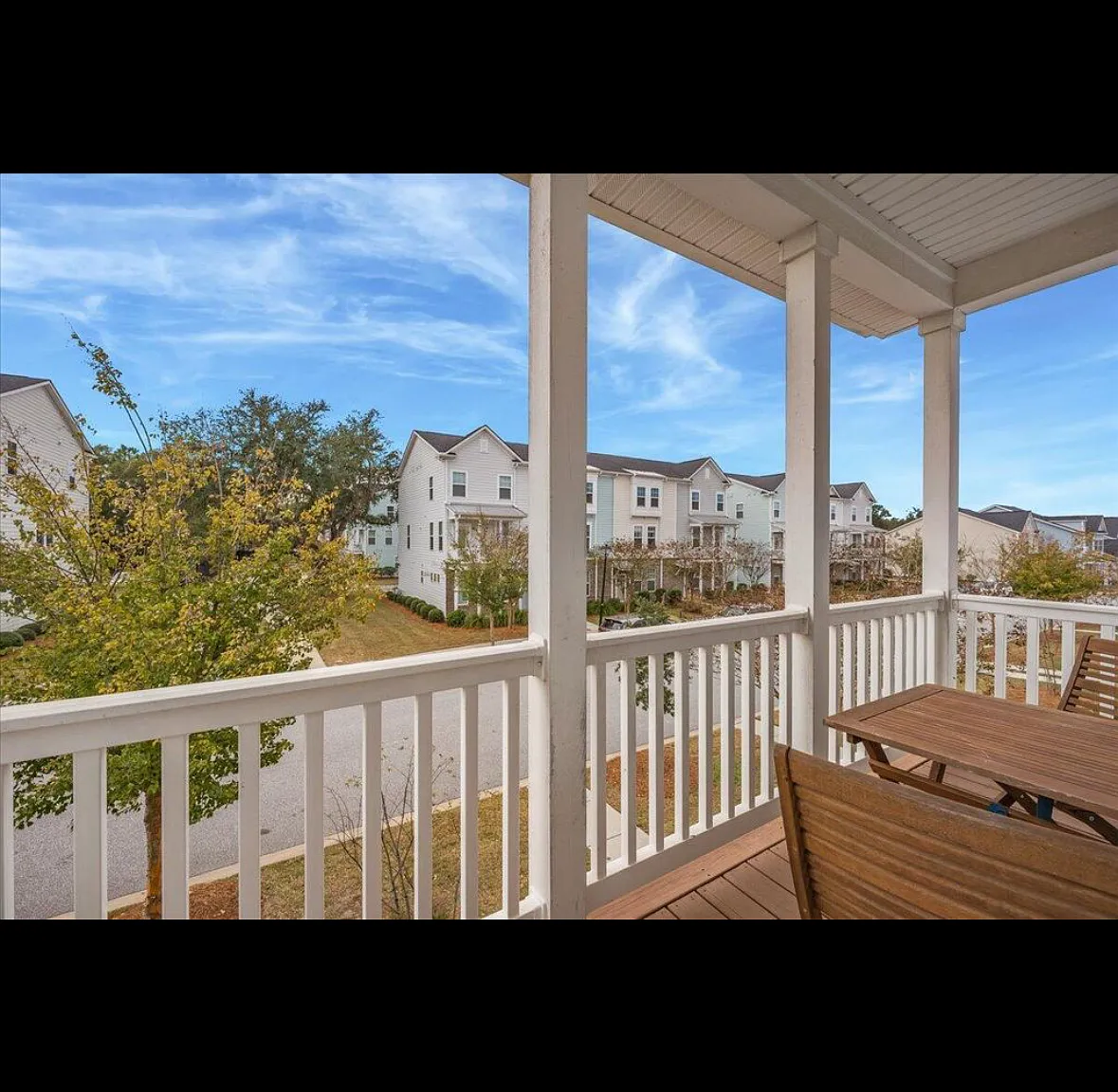 4 bed, 1866 sqft, $3,100 — Photo 2