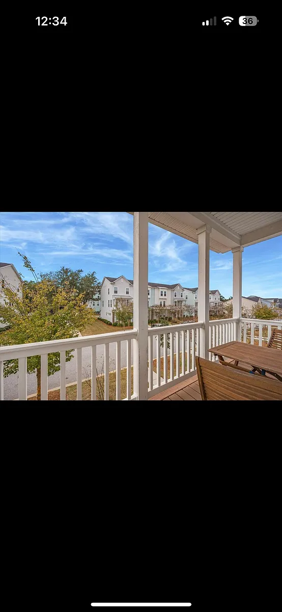 Building Photo - 122 Rowans Creek Dr