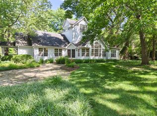 9747 Litzsinger Rd, Saint Louis, MO 63124