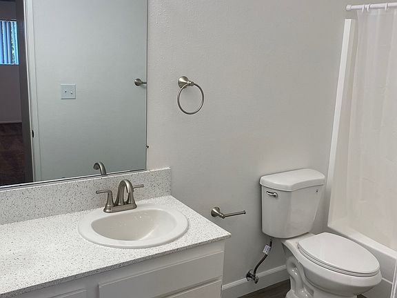 5th image of 3460 Garnet St APT 265