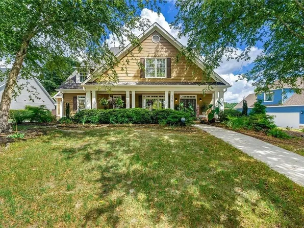 530 Bay Grove Rd, Loganville, GA 30052