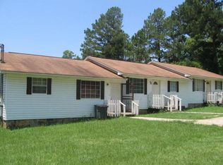 436 Garry Kendrick Dr, Woodbury, GA 30293