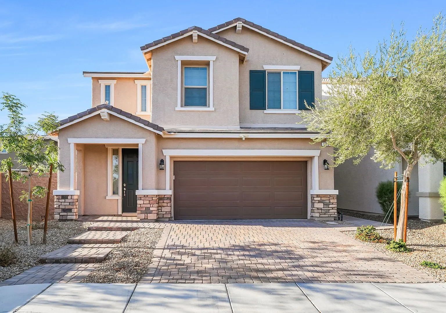 Stylish Cul-de-Sac Home with Spacious Loft & Covered Patio! — Photo 1