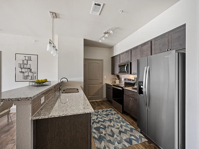 Shannon Creek Apartments — Photo 8