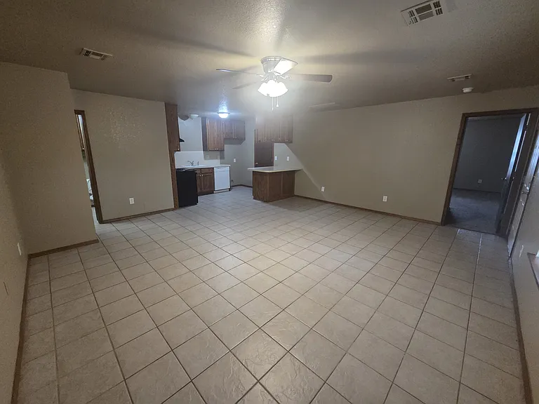 832 W Forest Dr — Photo 7