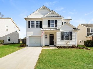 2458 Quarry Ridge Ln, Raleigh, NC 27610