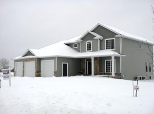 4427 N Star Point Ln, Appleton, WI 54913