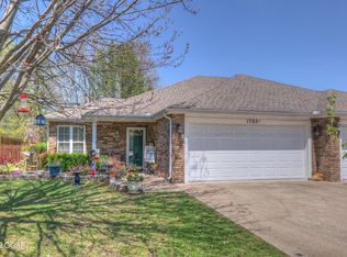 1725 Redbud Dr #B, Joplin, MO 64801