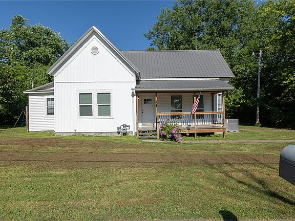 5th image of 409 Main Ave