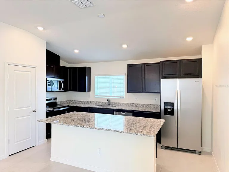 2905 Lavanda Dr — Photo 9